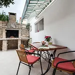 Mara Pensionat 3*