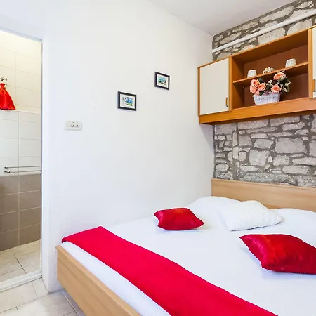 Gostinjska kuća Mara