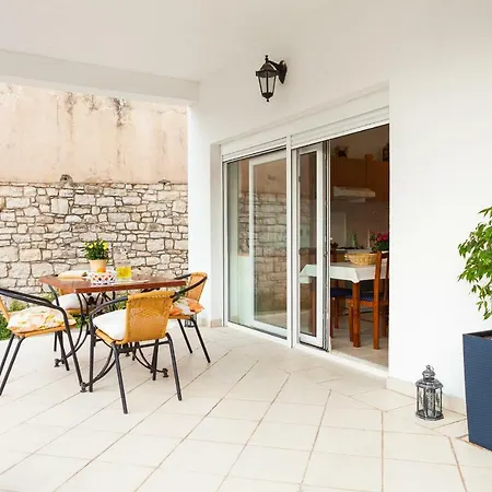 Pensionat Mara Vela Luka