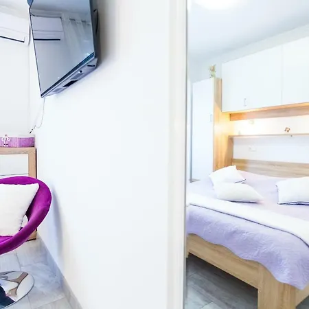 Mara Guest house 3*